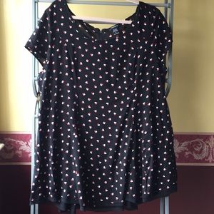 Torrid Size 2 short sleeve tunic